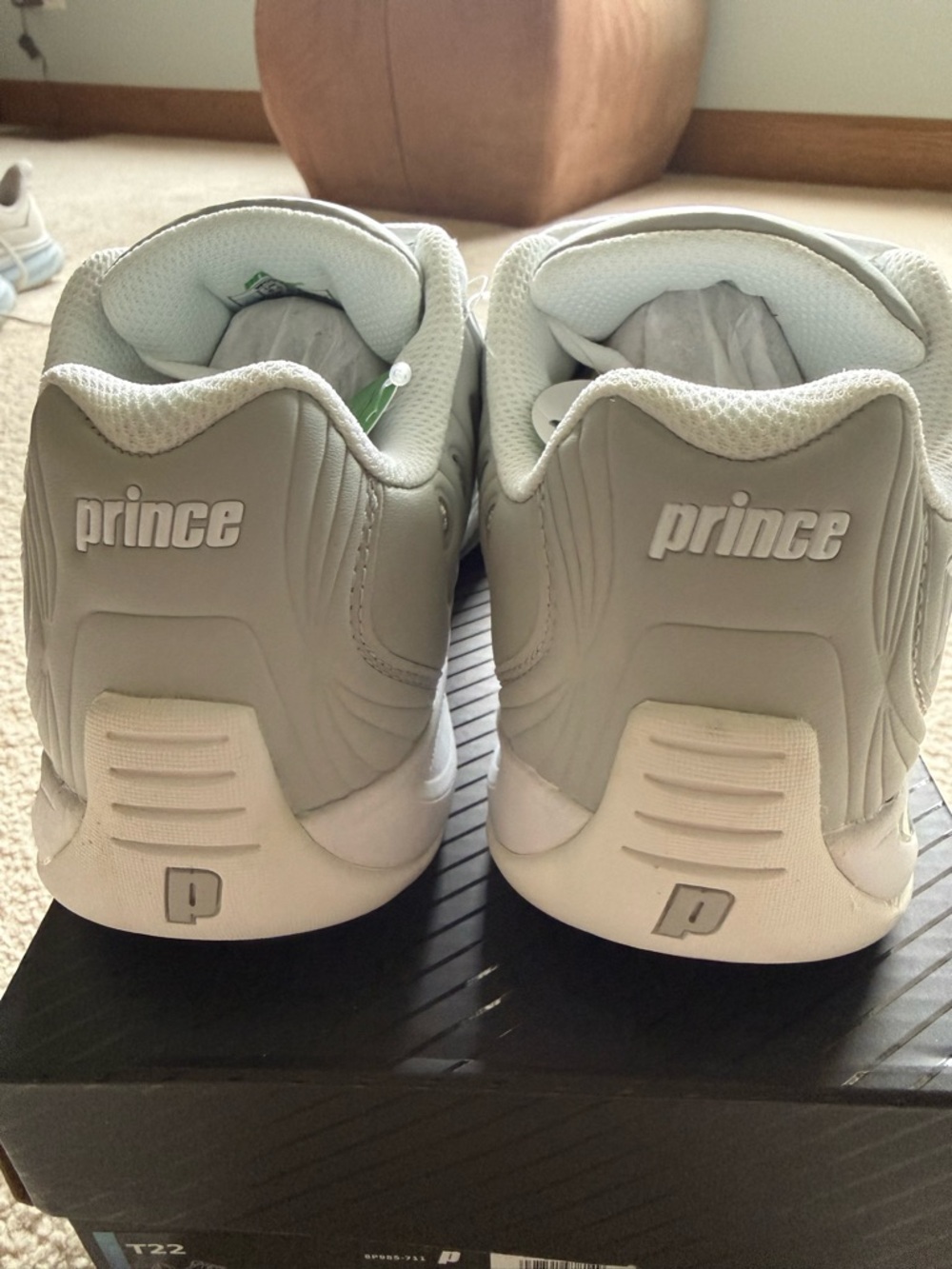 PRINCE T22 ladies tennis shoes - Size 8.5 BNIB - Picture 3 of 8